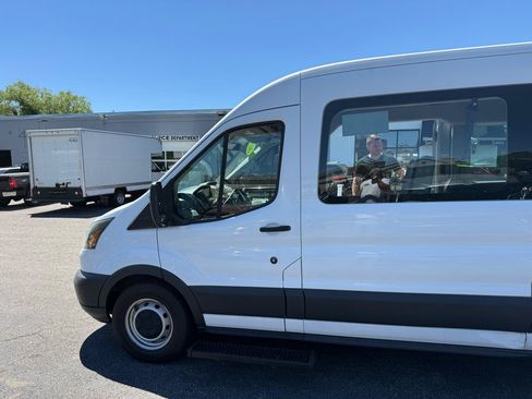 Used 2015 Ford Transit 350 XL RWD image 17