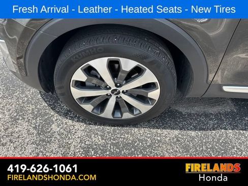 Used 2022 Kia Telluride S FWD image 12