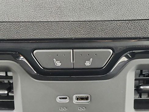 New 2026 GMC Sierra 2500 AT4 AWD/4WD image 44