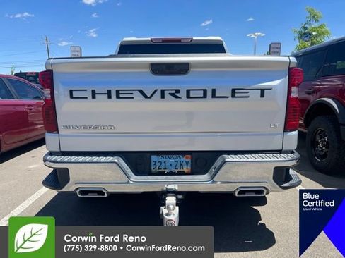 Used 2022 Chevrolet Silverado 1500 LT AWD/4WD image 6