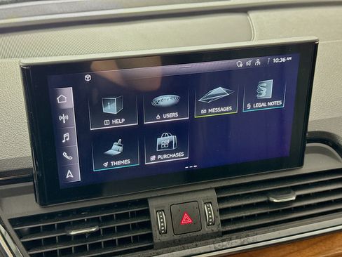 Used 2023 Audi Q5 2.0T Premium w/ Convenience Package AWD/4WD image 17