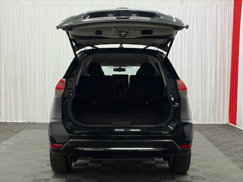 Used 2018 Nissan Rogue SV w/ Premium Package AWD/4WD image 36