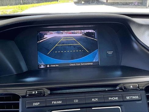 Used 2017 Honda Accord Sport image 13