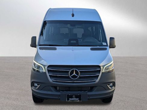 New 2025 Mercedes-Benz Sprinter 2500 image 2