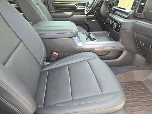Certified 2024 Chevrolet Silverado 2500 LTZ w/ LTZ Premium Package AWD/4WD image 15