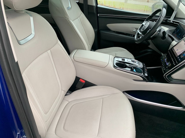 Certified 2024 Hyundai Tucson Limited AWD/4WD image 11