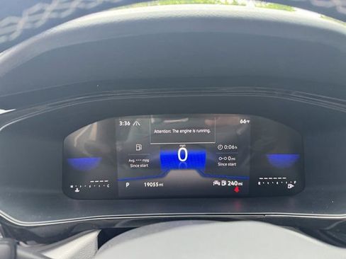 Certified 2024 Volkswagen Taos S AWD/4WD image 22