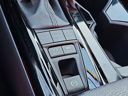 Used 2025 Toyota Camry XSE image 24