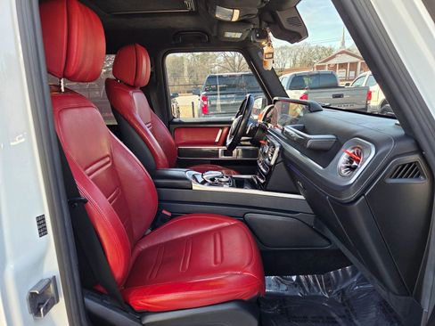 Used 2021 Mercedes-Benz G 550 w/ Exclusive Interior Package image 14