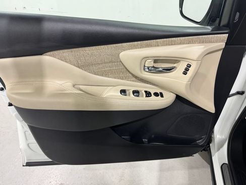 Used 2023 Nissan Murano SL AWD/4WD image 17