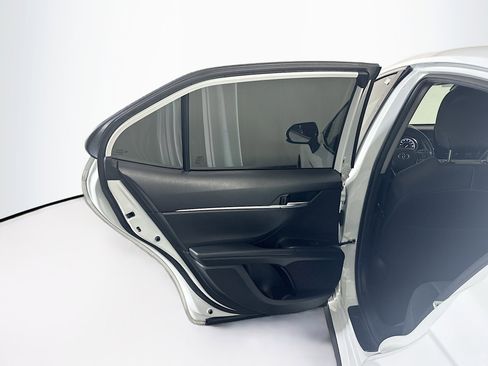 Used 2023 Toyota Camry LE image 26