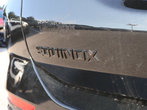 Used 2023 Chevrolet Equinox RS w/ LPO, Floor Liner Package AWD/4WD image 15