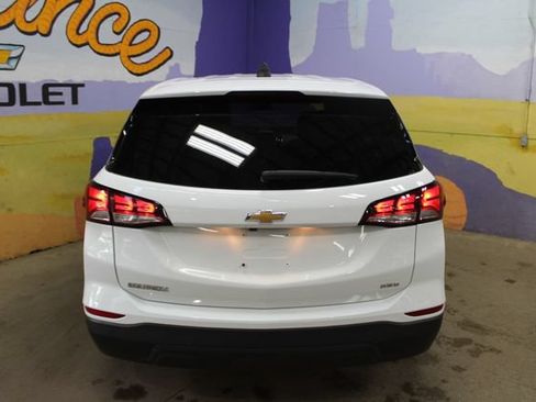 Used 2023 Chevrolet Equinox LS w/ LS Convenience Package AWD/4WD image 7