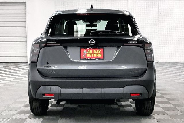 New 2027 Nissan Kicks S AWD/4WD image 5