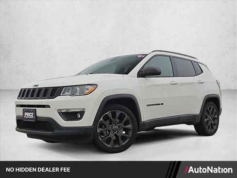 Used 2021 Jeep Compass Latitude FWD image 1