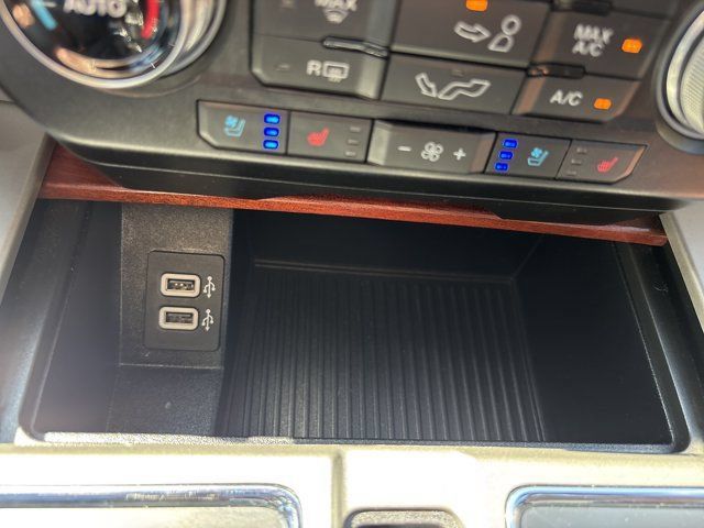 Used 2020 Ford F150 King Ranch w/ Equipment Group 601A Luxury AWD/4WD image 46