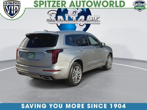 Used 2025 Cadillac XT6 Premium Luxury AWD/4WD image 9