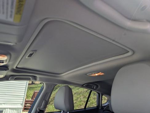 Used 2019 Subaru Crosstrek 2.0i Limited w/ Moonroof Package w/Navigation image 7