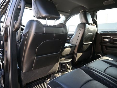 Used 2024 RAM 3500 Laramie w/ Night Edition image 26