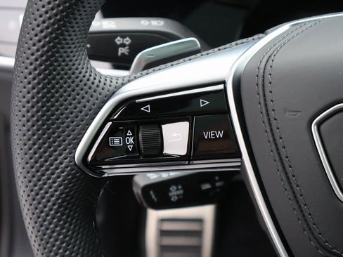 Used 2024 Audi S8 4.0T image 35