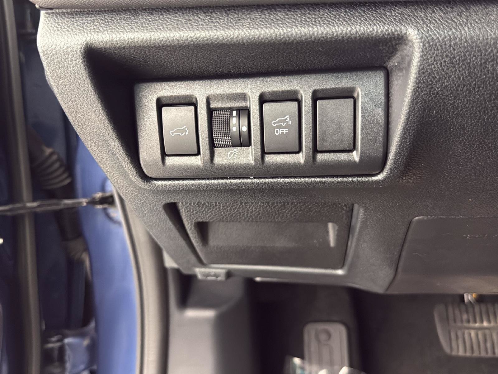 Used 2021 Subaru Outback Touring XT AWD/4WD image 8
