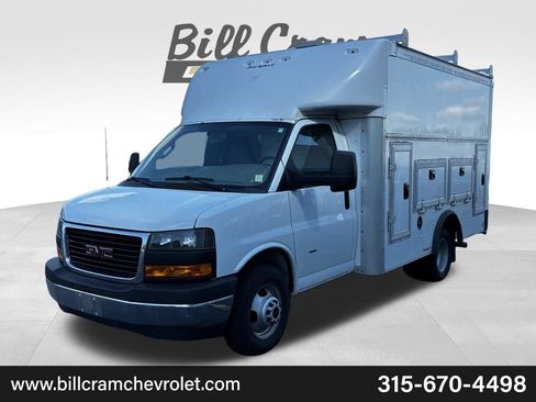 Used 2022 GMC Savana 3500 w/ Power Convenience Package RWD image 31