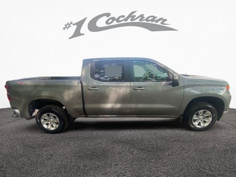 Used 2025 Chevrolet Silverado 1500 LT image 8