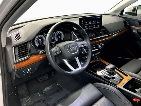 Used 2023 Audi Q5 2.0T Premium Plus w/ Premium Plus Package AWD/4WD image 18