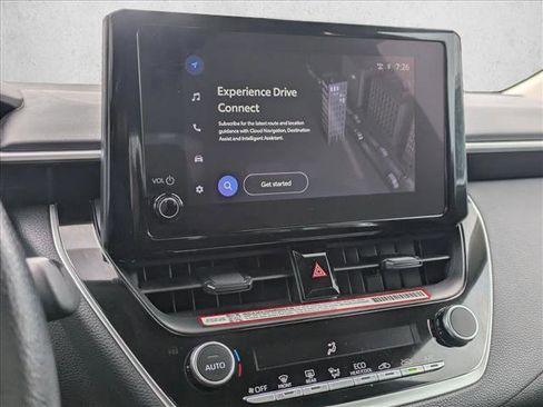 Certified 2025 Toyota Corolla LE image 12