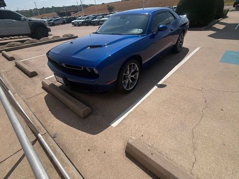 Used 2022 Dodge Challenger SXT w/ Plus Package RWD image 1