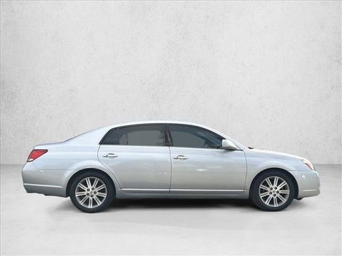 Used 2007 Toyota Avalon Limited image 4