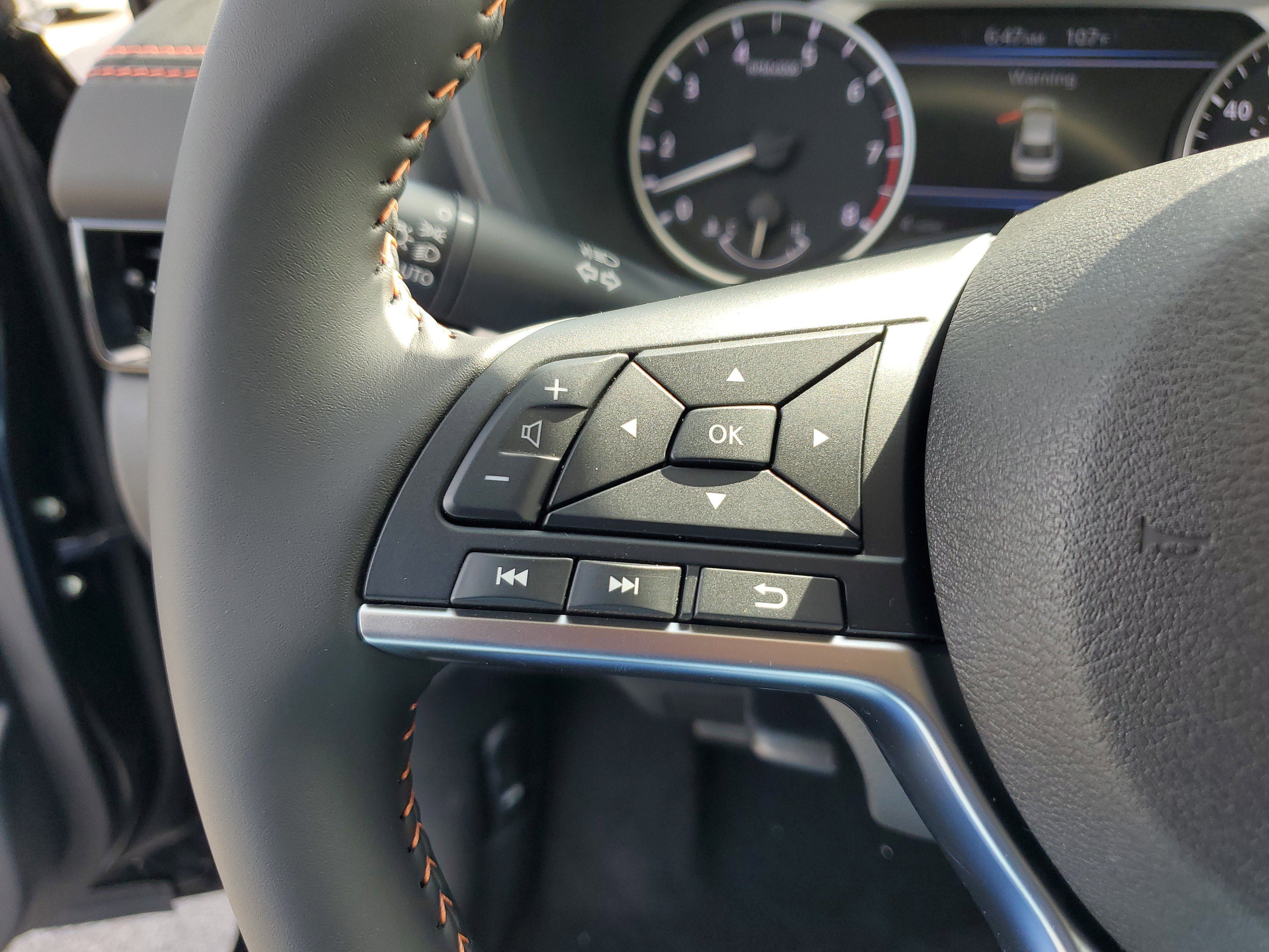 New 2025 Nissan Sentra SR w/ Midnight Edition FWD image 21