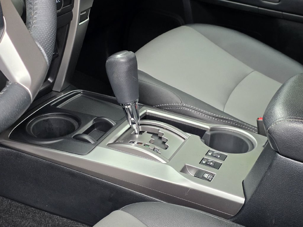 Used 2017 Toyota 4Runner SR5 Premium RWD image 20