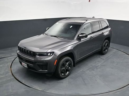 New 2026 Jeep Grand Cherokee Limited AWD/4WD image 47