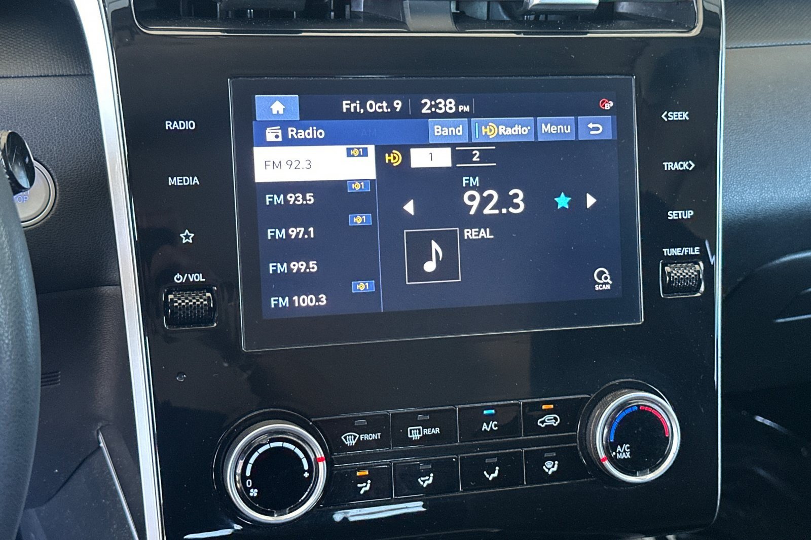 Used 2022 Hyundai Tucson SEL FWD image 17