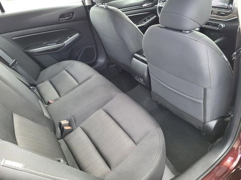 Used 2024 Nissan Altima 2.5 SV FWD image 22
