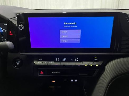 Used 2025 Toyota Camry SE w/ Multimedia Upgrade Package FWD image 18