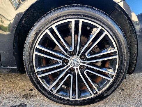 Used 2013 Volkswagen Eos Komfort image 25