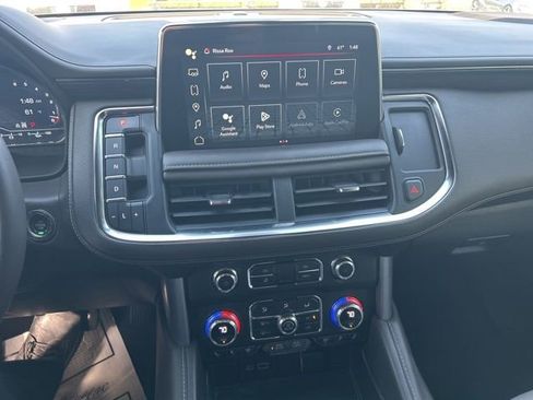 Used 2022 GMC Yukon XL SLT w/ SLT Premium Package image 18