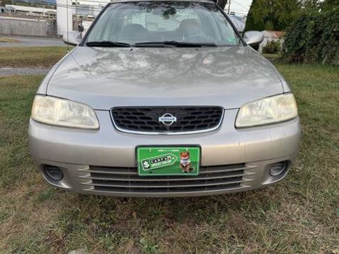 Used 2002 Nissan Sentra GXE image 2