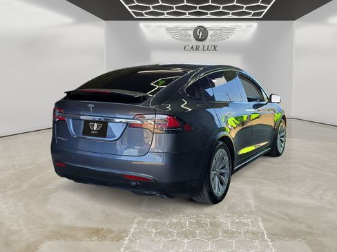 Used 2016 Tesla Model X 90D image 5