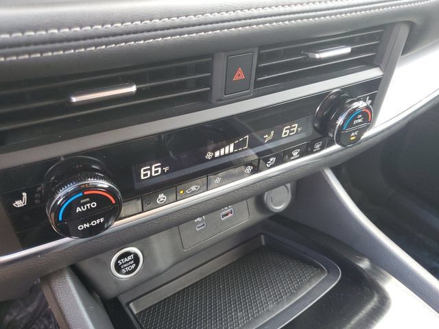 Certified 2023 Nissan Rogue SV w/ SV Premium B Package AWD/4WD image 22