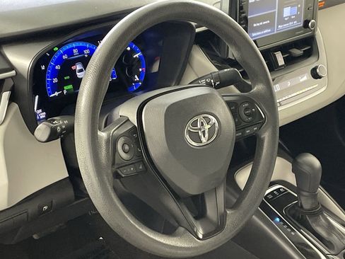 Used 2022 Toyota Corolla LE w/ Carpet Mat Package (TMS) FWD image 14