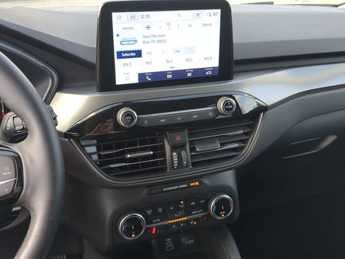 Used 2025 Ford Escape Active w/ Cold Weather Package image 20