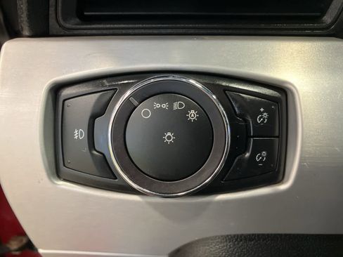 Used 2017 Ford Mustang Premium image 13