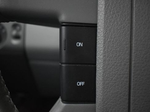 Used 2008 Ford F150 XLT image 16