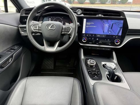 Used 2023 Lexus RZ 450e Premium w/ Accessory Package (2T) image 8