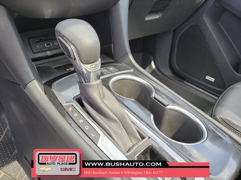 Used 2022 Chevrolet Equinox Premier FWD image 31