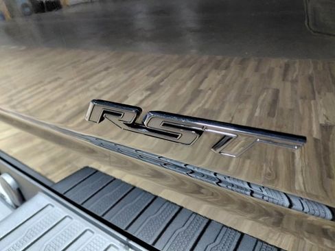 Used 2025 Chevrolet Silverado 1500 RST w/ Dark Appearance Package image 16