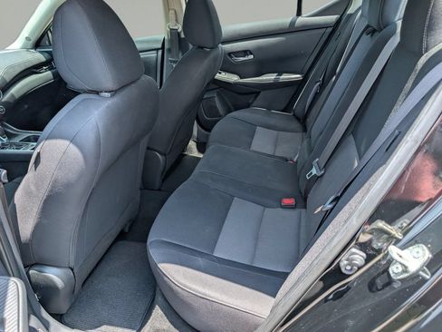 Used 2020 Nissan Sentra SV FWD image 14